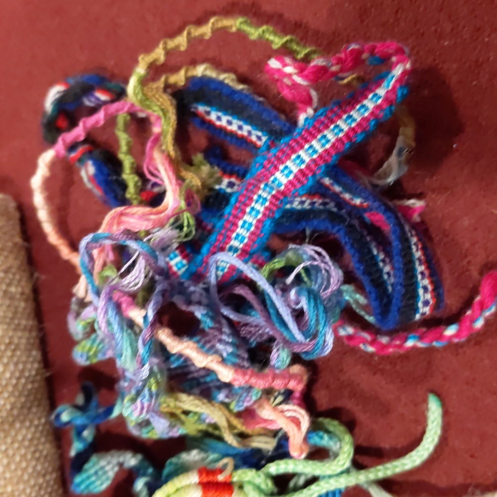 3 for $30 Large Mixed Lot of String and Bead Bracelets - Picture 7 of 7